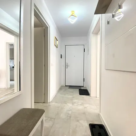 Elegance براشوف