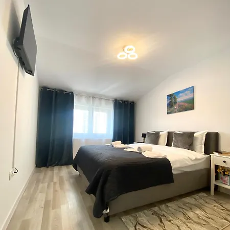Elegance Apartment *